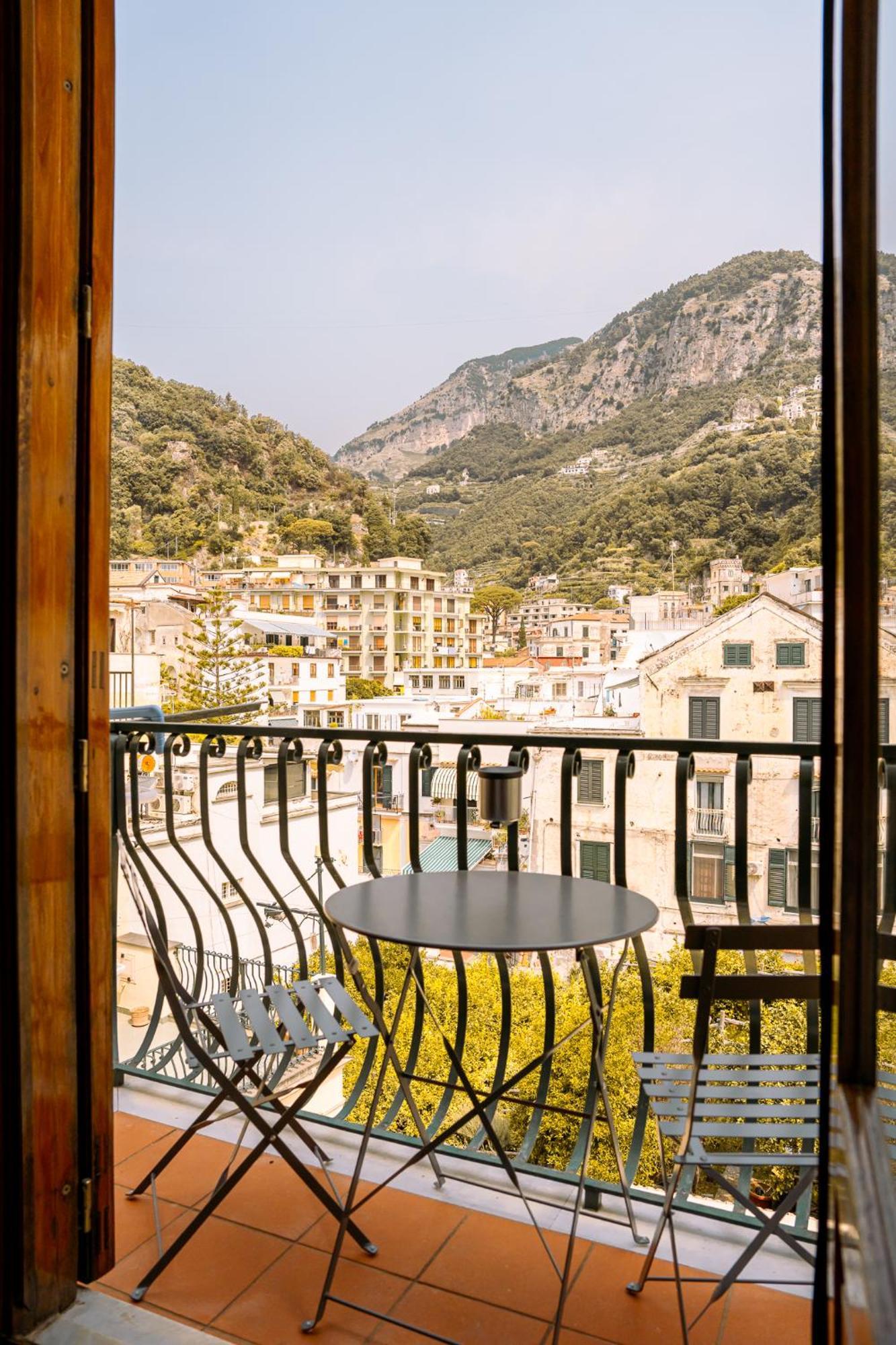 Residenza Ester Amalfi Exterior foto